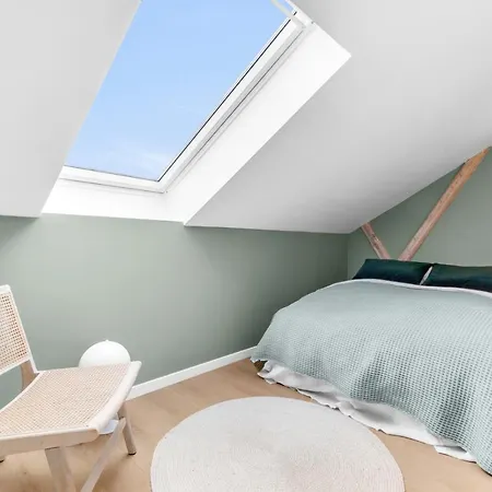 Unique And Modern Floor - Super